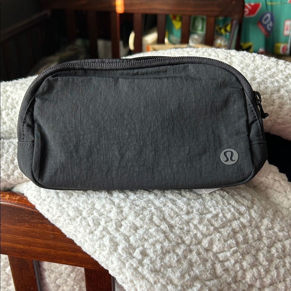 lululemon athletica  black Belt Bag nwt